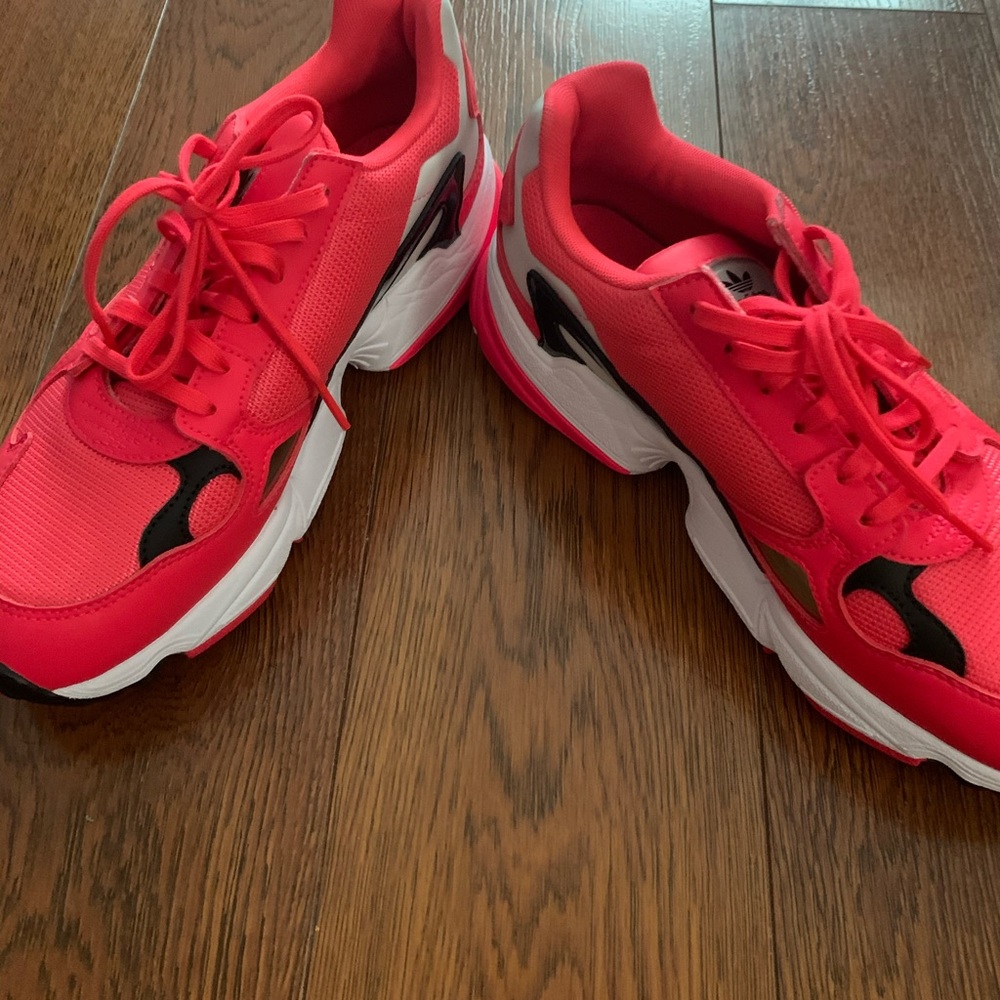 Adidas Sneakers - Picture 5 of 11
